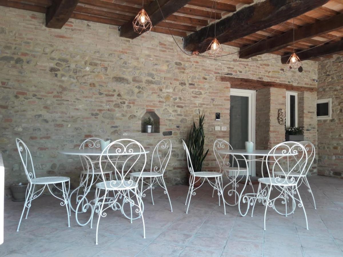 La Corte San Giovanni In Marignano Luaran gambar