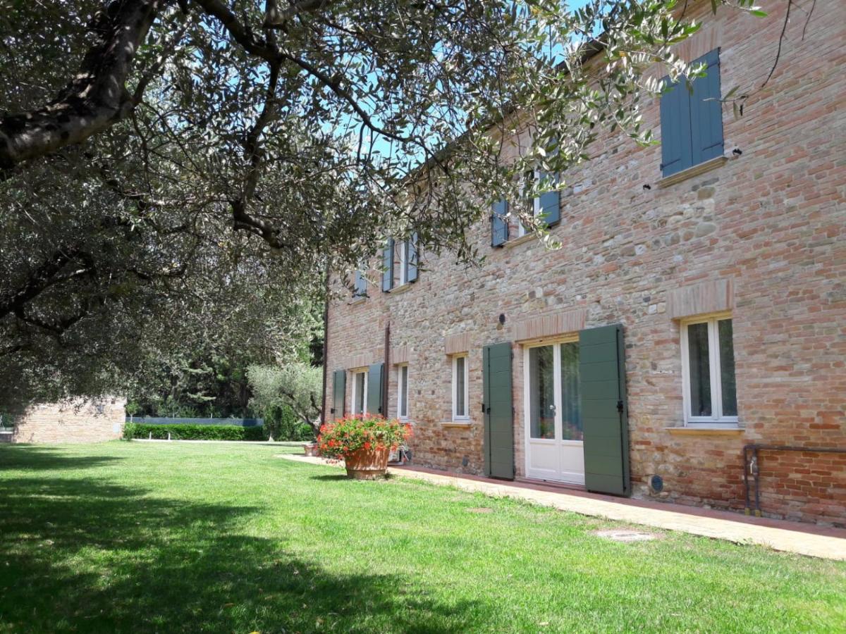 La Corte San Giovanni In Marignano Luaran gambar